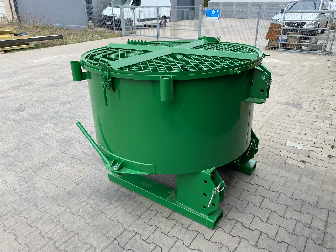 New Concrete mixer DC Betonmischer / Hydraulic concrete mixer / Malaxeur à béton hydraulique / Betoniera / Бетономешалка с гидравлическим приводом / Betoniarka hydrauliczna 800 l: picture 22