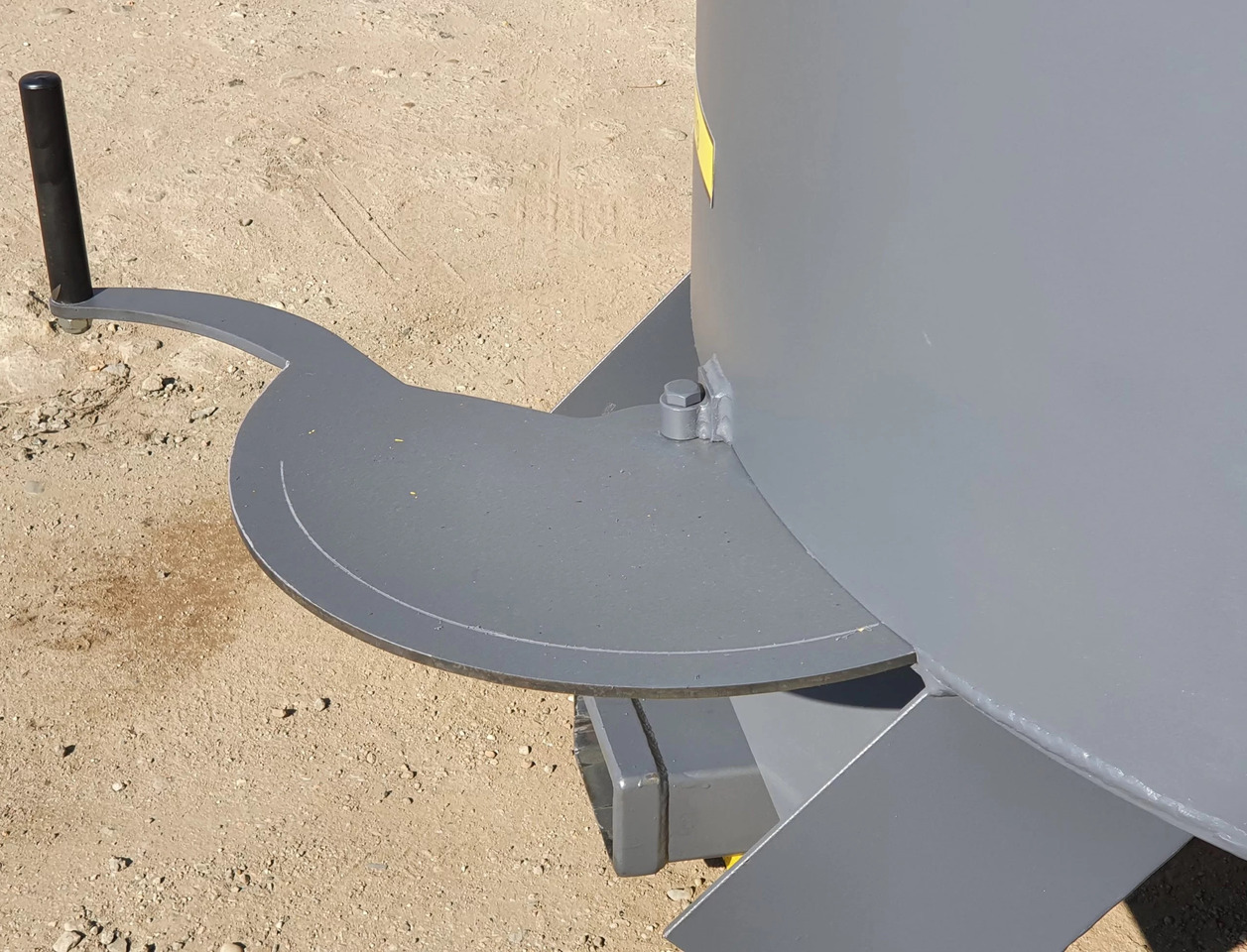 DC Betonmischer / Hydraulic concrete mixer / Malaxeur à béton hydraulique / Betoniera /Hormigonera con accionamiento hidráulico / Бетономешалка с гидравлическим приводом / Betoniarka hydrauliczna 1200 l - Concrete plant: picture 3 DC Betonmischer / Hydraulic concrete mixer / Malaxeur à béton hydraulique / Betoniera /Hormigonera con accionamiento hidráulico / Бетономешалка с гидравлическим приводом / Betoniarka hydrauliczna 1200 l - Concrete plant: picture 3