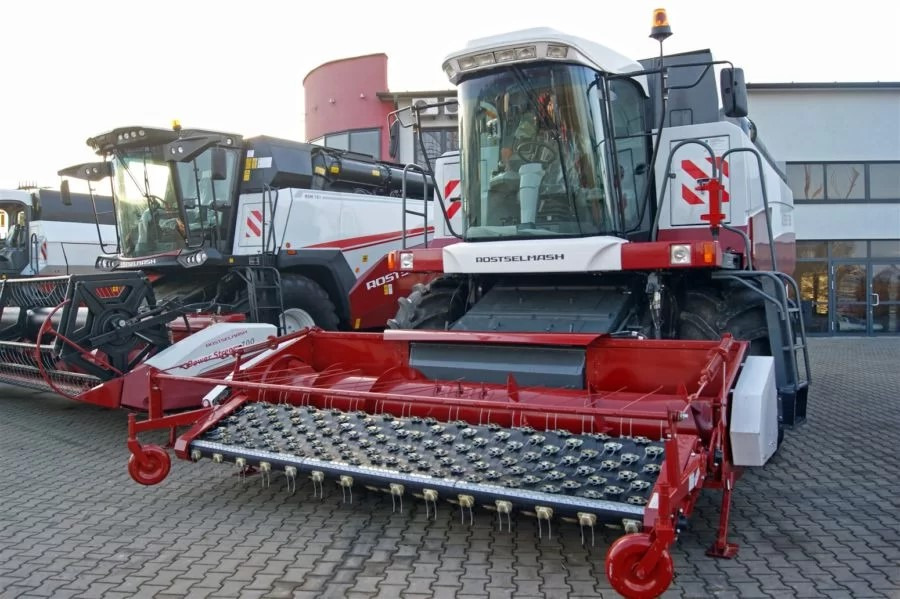 Lupus Schwadaufnehmer / Pickup header / Ramasseurs d'andains / Recogedor de hileras / Raccoglitore di andane / Подборщик валков / Podbieracz pokosów 3,4 m - Harvester attachment: picture 4 Lupus Schwadaufnehmer / Pickup header / Ramasseurs d'andains / Recogedor de hileras / Raccoglitore di andane / Подборщик валков / Podbieracz pokosów 3,4 m - Harvester attachment: picture 4