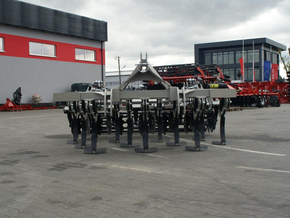 ROLEX Flügelschargrubber / No-till cultivator / Dechaumeur à dents / Aratri stoppiatori / Cultivador sin labranza / Культиватор No-till / Kultywator bezorkowy 3 m - Cultivator: picture 2 ROLEX Flügelschargrubber / No-till cultivator / Dechaumeur à dents / Aratri stoppiatori / Cultivador sin labranza / Культиватор No-till / Kultywator bezorkowy 3 m - Cultivator: picture 2