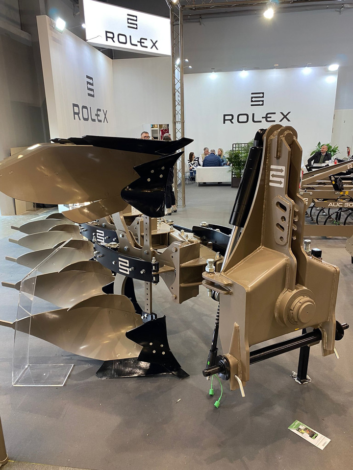ROLEX Volldrehpflug / Rotary plough / Charrue réversible / Aratro reversibile / Оборотный плуг / Pług obrotowy 3+1 - Plow: picture 4 ROLEX Volldrehpflug / Rotary plough / Charrue réversible / Aratro reversibile / Оборотный плуг / Pług obrotowy 3+1 - Plow: picture 4