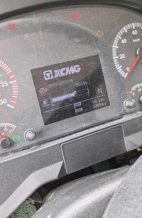 XCMG XCMG - Mobile crane: picture 2 XCMG XCMG - Mobile crane: picture 2