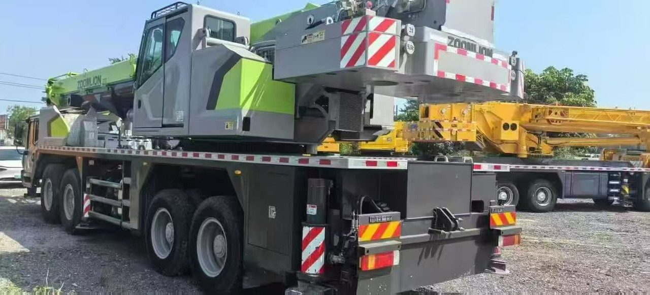 ZOOMLION ZOOMLION - Mobile crane: picture 3 ZOOMLION ZOOMLION - Mobile crane: picture 3