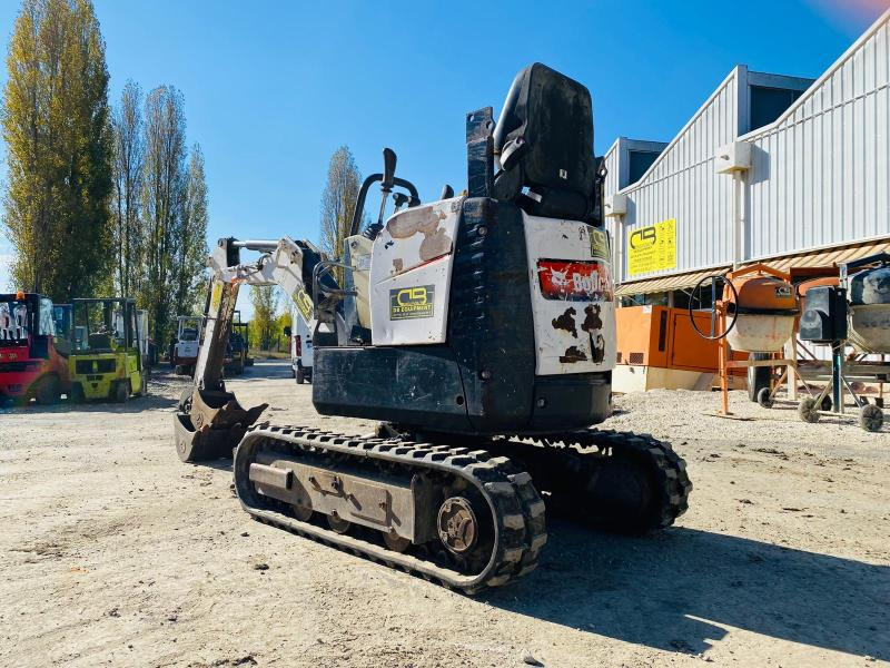 BOBCAT Micro-pelle E08 1T - Mini excavator: picture 3 BOBCAT Micro-pelle E08 1T - Mini excavator: picture 3