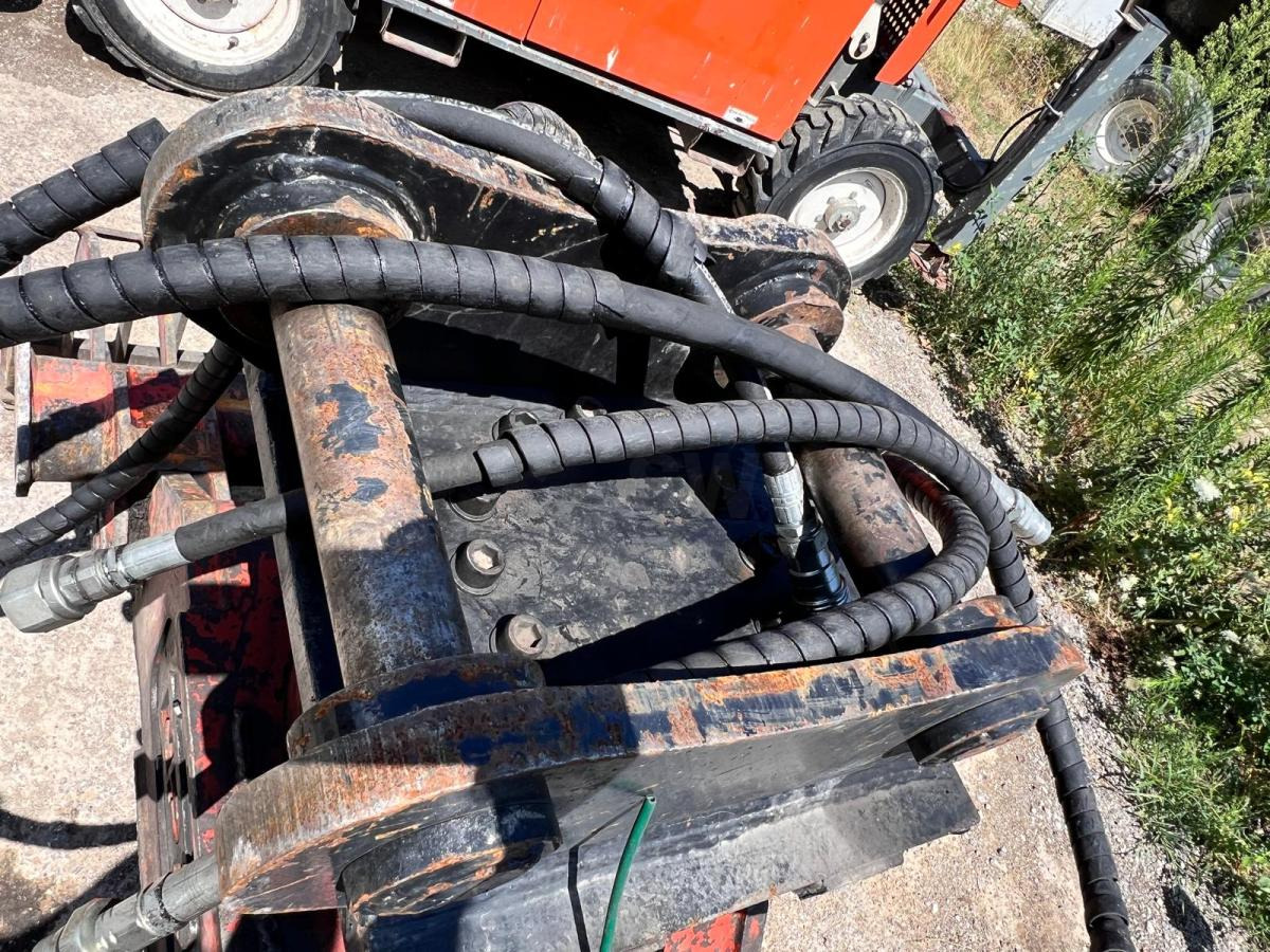 NPK DG-14 Pince de tri pour pelle de 8 à 15T - Grapple for Construction machinery: picture 5 NPK DG-14 Pince de tri pour pelle de 8 à 15T - Grapple for Construction machinery: picture 5