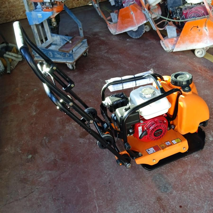 SPATPAC Plaque vibrante MS90-4U NEUVE - Vibroplate: picture 5 SPATPAC Plaque vibrante MS90-4U NEUVE - Vibroplate: picture 5