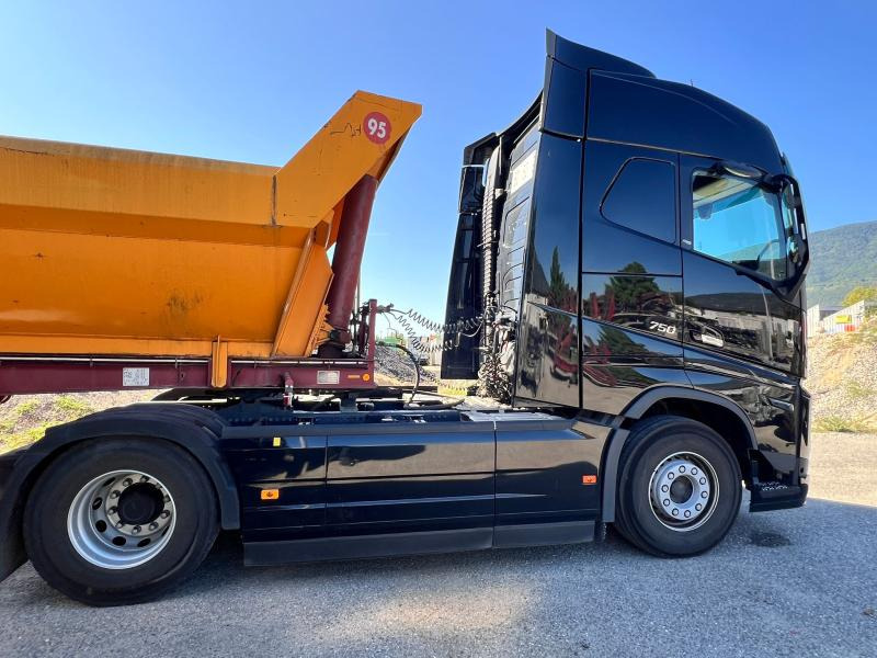 Volvo FH16 750cv 4x2 Cabine Glob Hydraulique - Tractor truck: picture 4 Volvo FH16 750cv 4x2 Cabine Glob Hydraulique - Tractor truck: picture 4