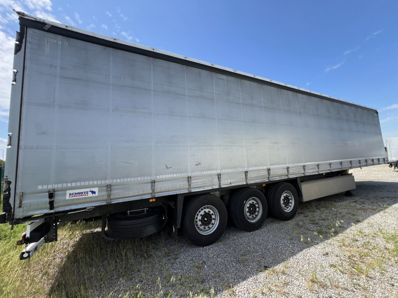 Schmitz Cargobull - Curtainsider semi-trailer: picture 2 Schmitz Cargobull - Curtainsider semi-trailer: picture 2