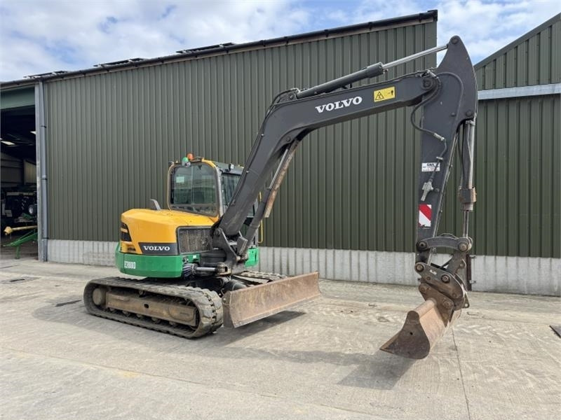 Volvo ECR88D Tracked Digger  - Articulated dumper: picture 1 Volvo ECR88D Tracked Digger  - Articulated dumper: picture 1