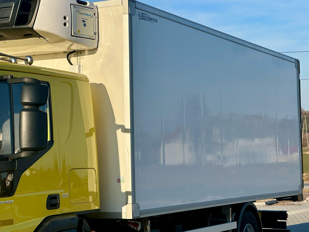 Refrigerator truck IVECO EUROCARGO 160-280 / CHŁODNIA / 6.1 M DŁUGOŚCI / 15 EUROPALET / AUTOMAT / SYPIALKA / NISKI PRZEBIEG / 16 TON DMC / CARRIER SPALINOWO - ELEKTRYCZNY / 2018 ROK: picture 15