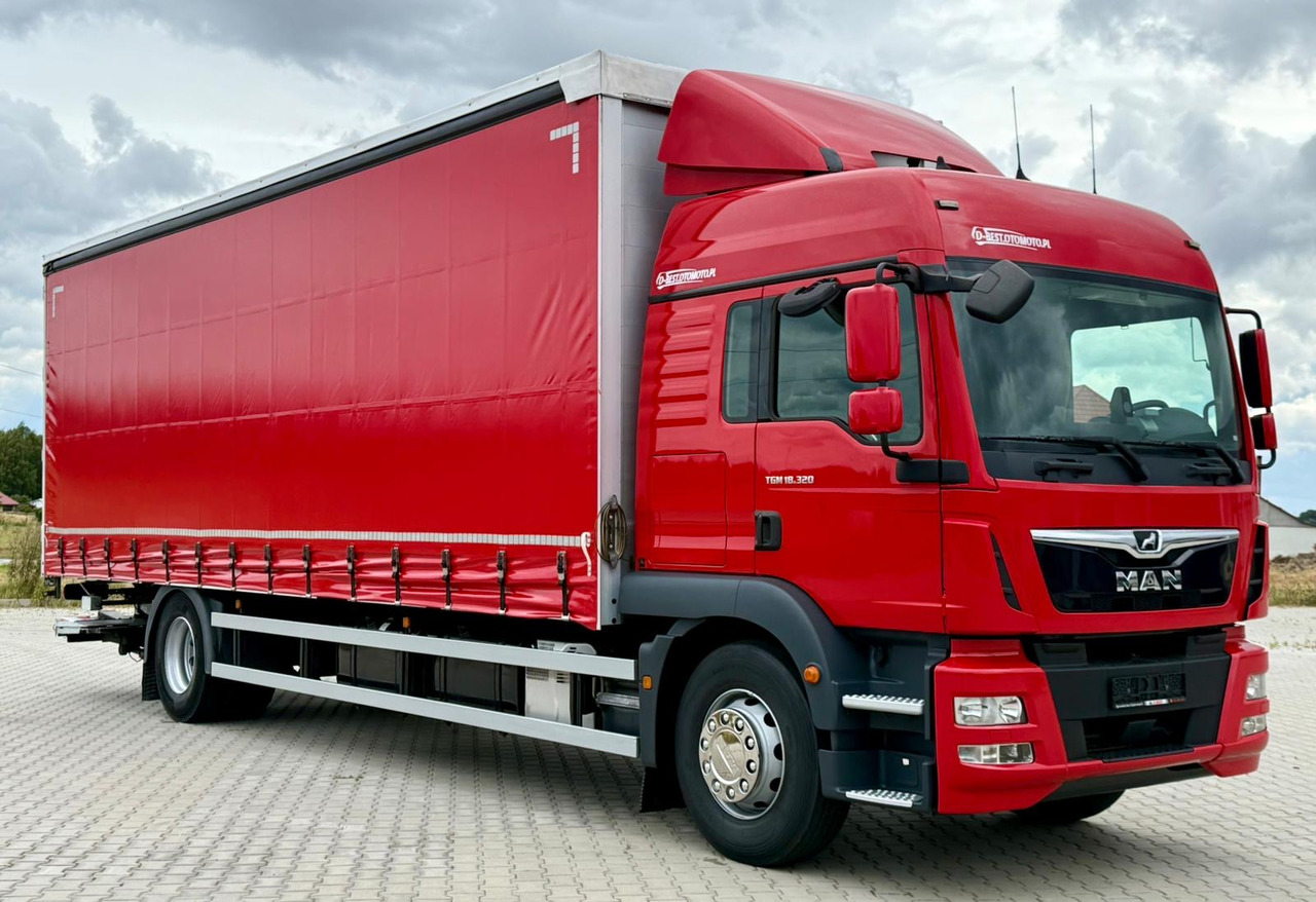 MAN MAN TGM 18.320 ROK PRODUKCJI 2020 NUMER VIN WMAN18ZZ6LY407218 PRZEBIEG 590 TYŚ KM ABS KLIMATYZACJA EL.SZYBY EL.LUSTERKA WIELOFUNKCYJNA KIEROWNICA LODÓWKA KABINA SYPIALNA DWA ŁÓŻKA OGRZEWANIE POSTOJO - Curtain side truck: picture 1 MAN MAN TGM 18.320 ROK PRODUKCJI 2020 NUMER VIN WMAN18ZZ6LY407218 PRZEBIEG 590 TYŚ KM ABS KLIMATYZACJA EL.SZYBY EL.LUSTERKA WIELOFUNKCYJNA KIEROWNICA LODÓWKA KABINA SYPIALNA DWA ŁÓŻKA OGRZEWANIE POSTOJO - Curtain side truck: picture 1