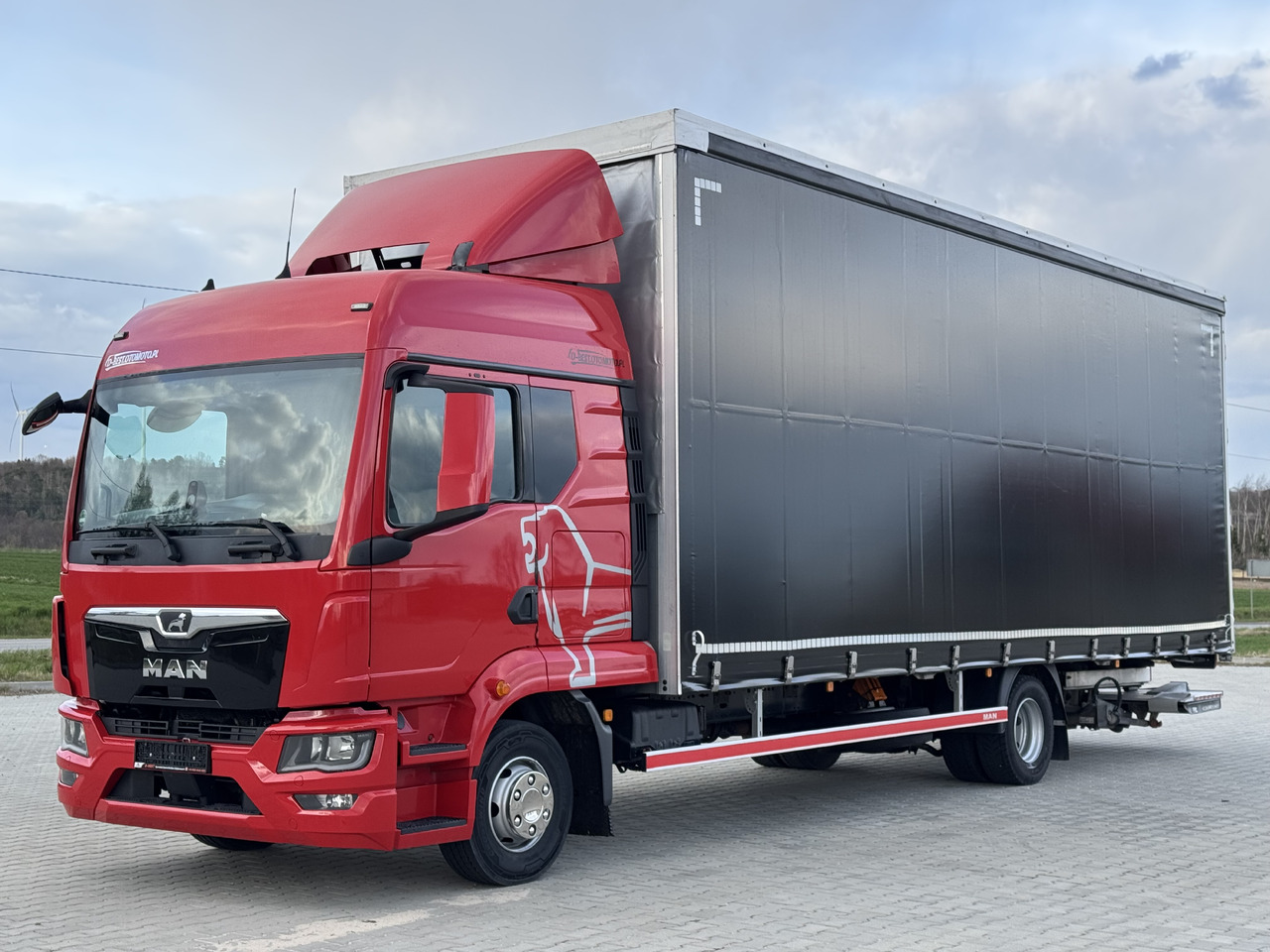 MAN TGL 12.250 / FIRANKA / WINDA / 20 EUROPALET / 8.20 M DŁ / SYPIALKA / 2021 - Curtain side truck: picture 2 MAN TGL 12.250 / FIRANKA / WINDA / 20 EUROPALET / 8.20 M DŁ / SYPIALKA / 2021 - Curtain side truck: picture 2