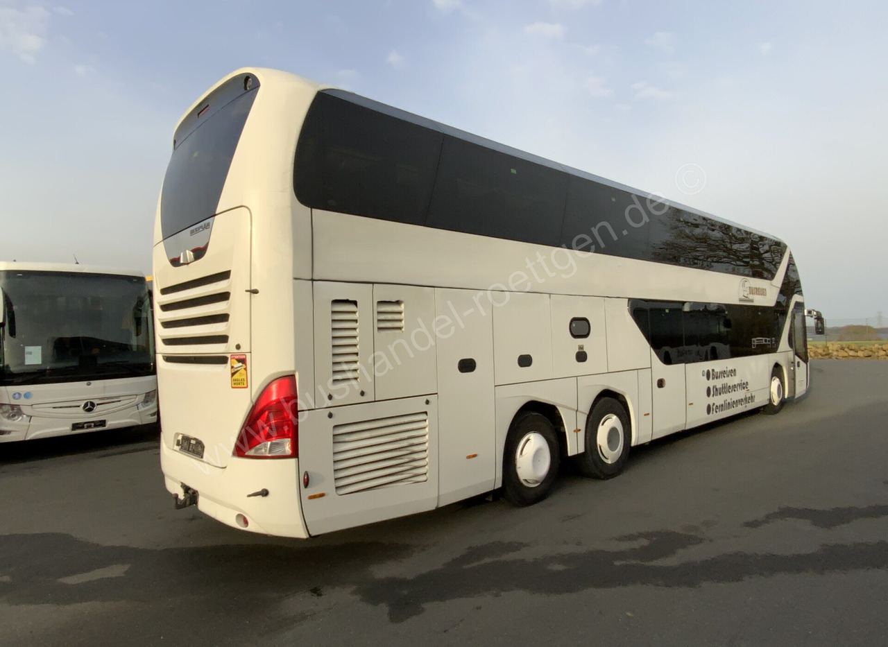 Neoplan Skyliner L - Double-decker bus: picture 3 Neoplan Skyliner L - Double-decker bus: picture 3