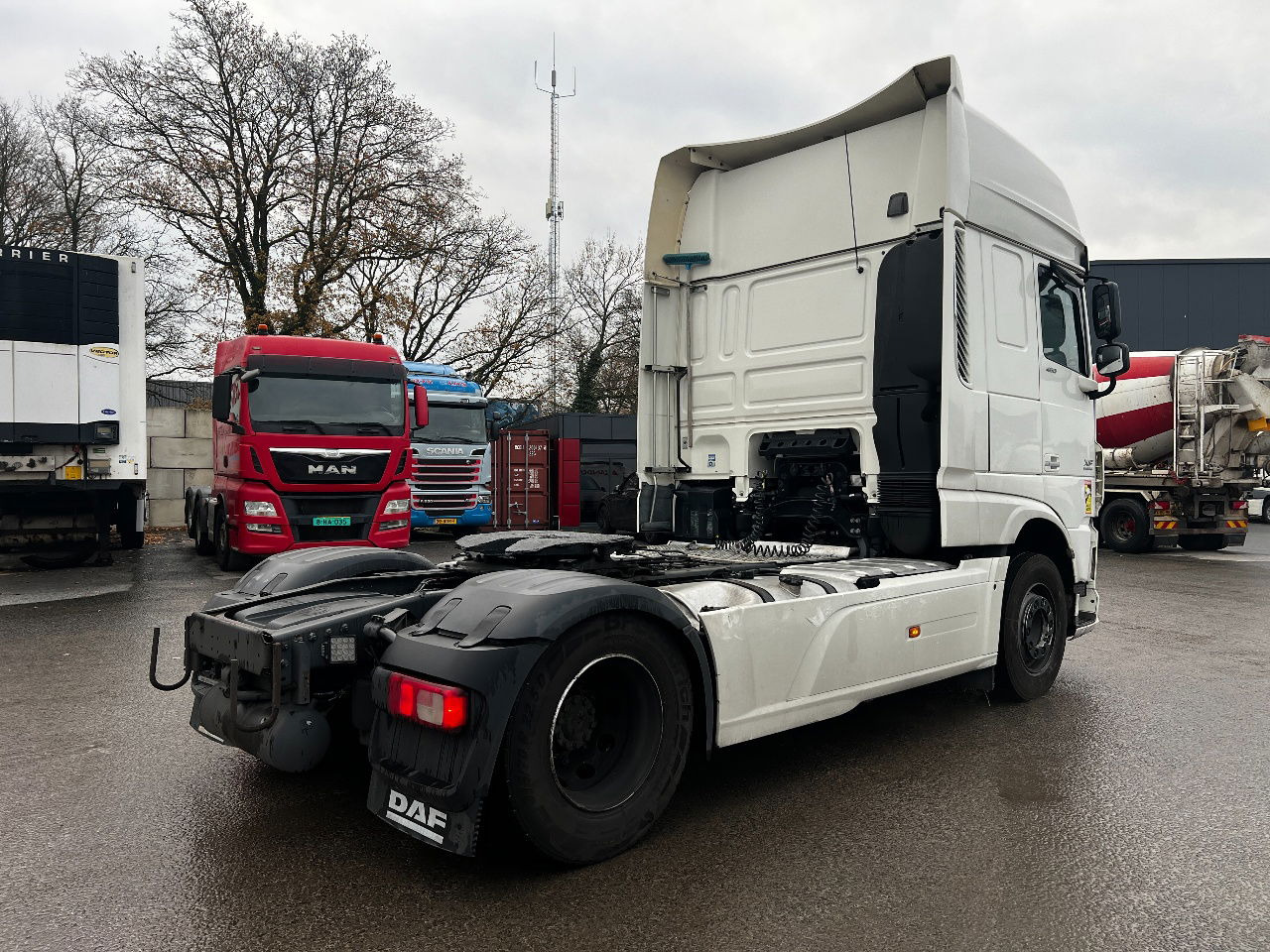 DAF XF 460 SSC, Retarder, Full spoiler - Tractor truck: picture 3 DAF XF 460 SSC, Retarder, Full spoiler - Tractor truck: picture 3