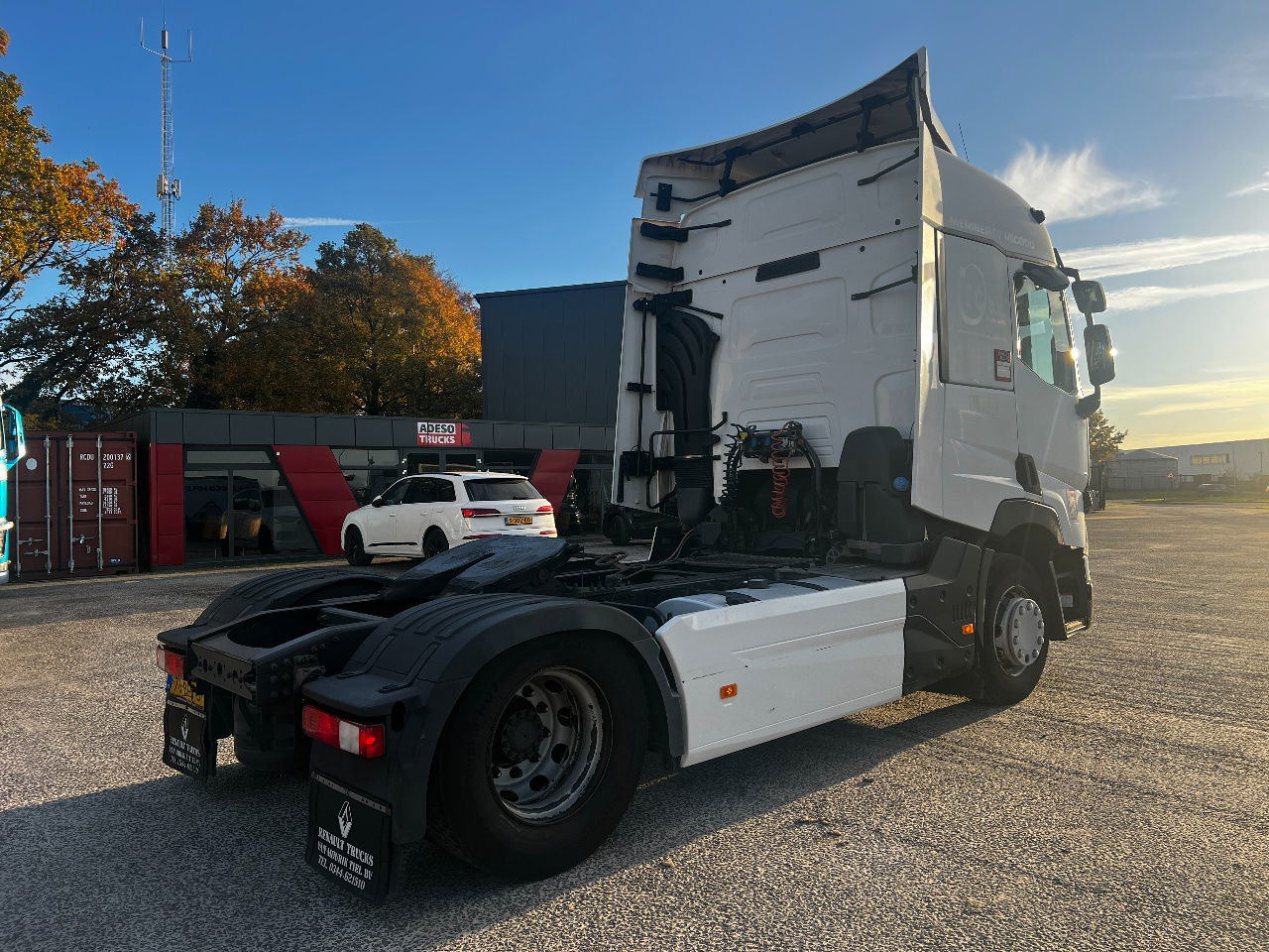 Renault T380 EUro 6, Full spoilers - Tractor truck: picture 3 Renault T380 EUro 6, Full spoilers - Tractor truck: picture 3
