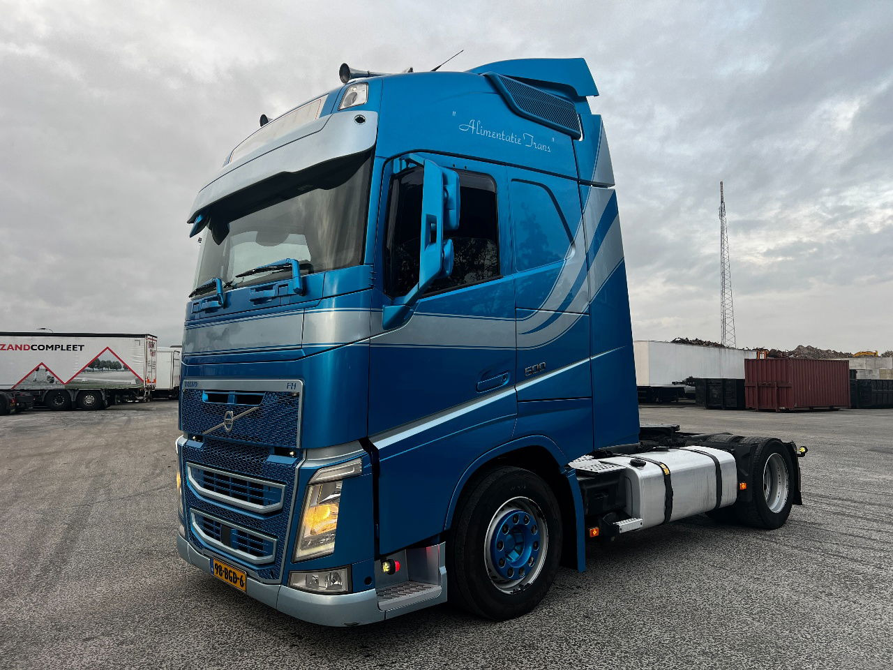 Volvo FH 460 Globe, Lowdeck, Mega - Tractor truck: picture 1 Volvo FH 460 Globe, Lowdeck, Mega - Tractor truck: picture 1