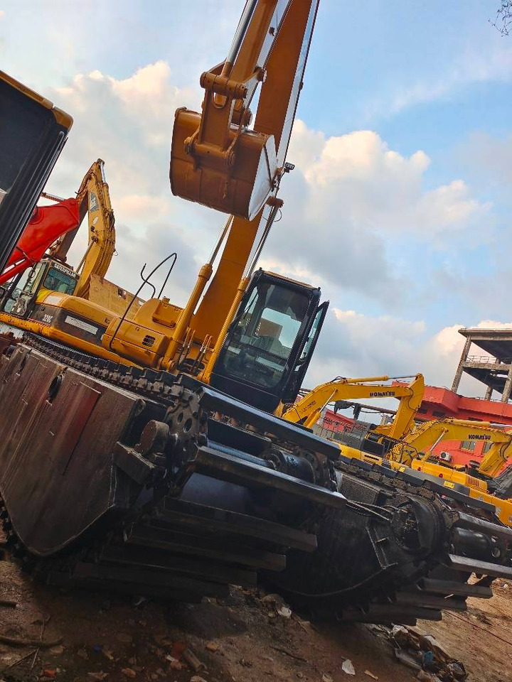 CAT 320 C - Amphibious excavator: picture 4 CAT 320 C - Amphibious excavator: picture 4