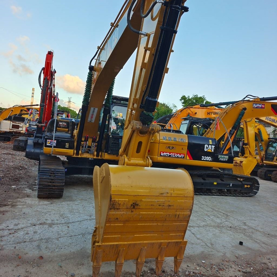 CAT 320 D - Crawler excavator: picture 5 CAT 320 D - Crawler excavator: picture 5
