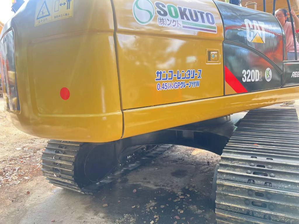 CAT 320 D L - Crawler excavator: picture 4 CAT 320 D L - Crawler excavator: picture 4