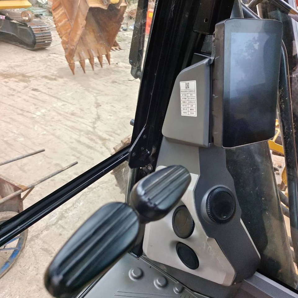 Crawler excavator CAT 336GC: picture 9