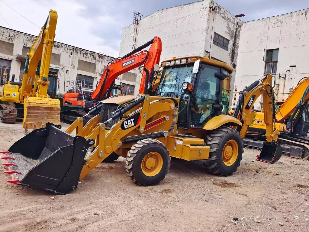 CAT 420 F 100% Brand new machine - Backhoe loader: picture 1 CAT 420 F 100% Brand new machine - Backhoe loader: picture 1