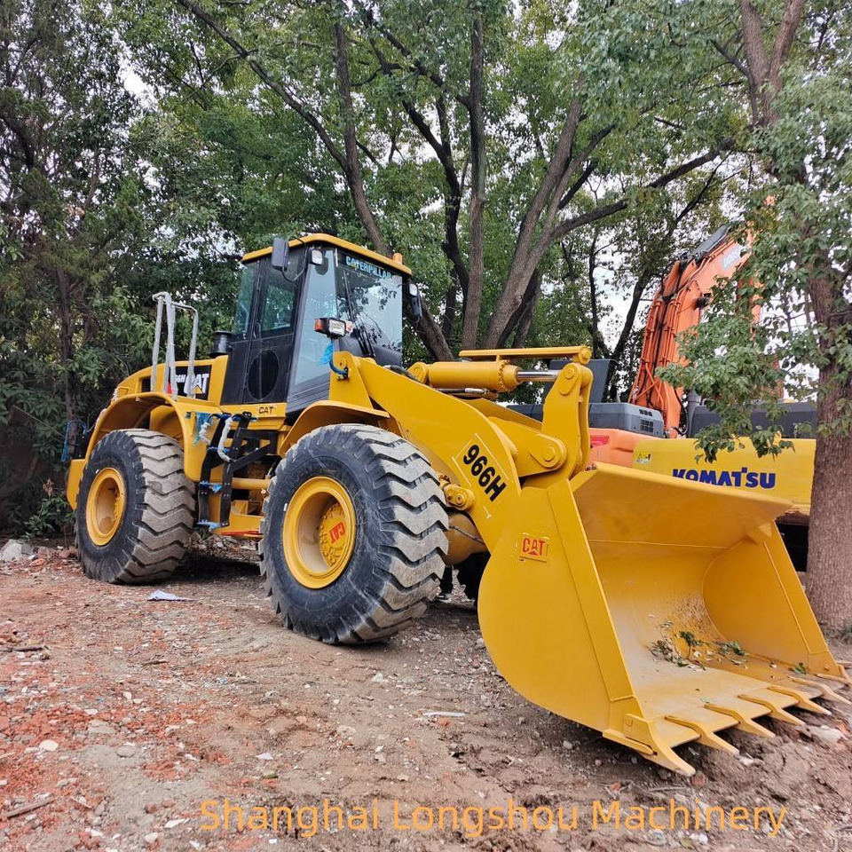 Wheel loader CAT 966H: picture 11