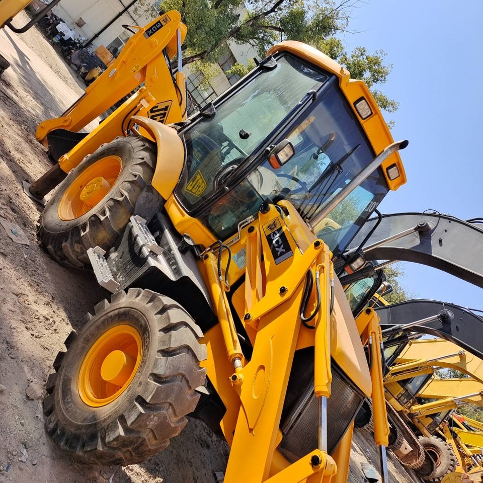 JCB 3CX Brand new machine - Wheel loader: picture 3 JCB 3CX Brand new machine - Wheel loader: picture 3