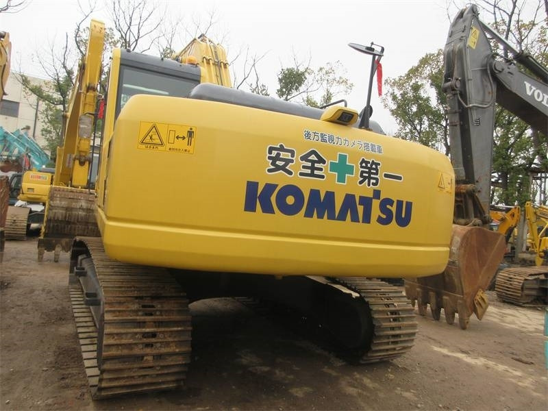 Komatsu PC 210 - Crawler excavator: picture 5 Komatsu PC 210 - Crawler excavator: picture 5