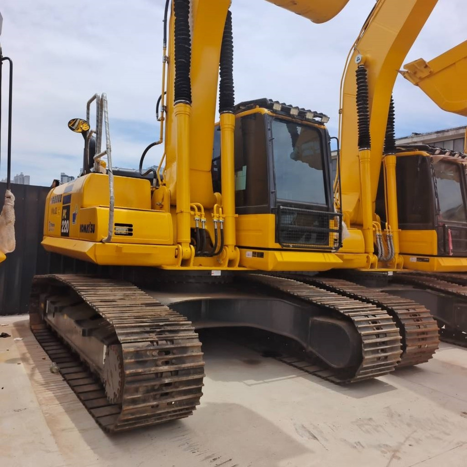 Komatsu PC 220 - Crawler excavator: picture 4 Komatsu PC 220 - Crawler excavator: picture 4