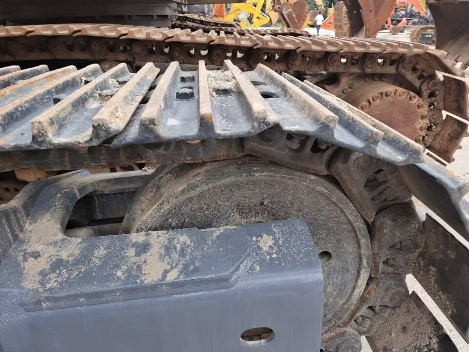 Komatsu PC 400 LC-8 - Crawler excavator: picture 3 Komatsu PC 400 LC-8 - Crawler excavator: picture 3