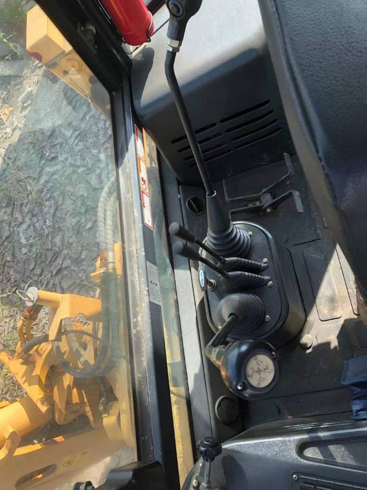 Wheel loader LiuGong 777A: picture 11