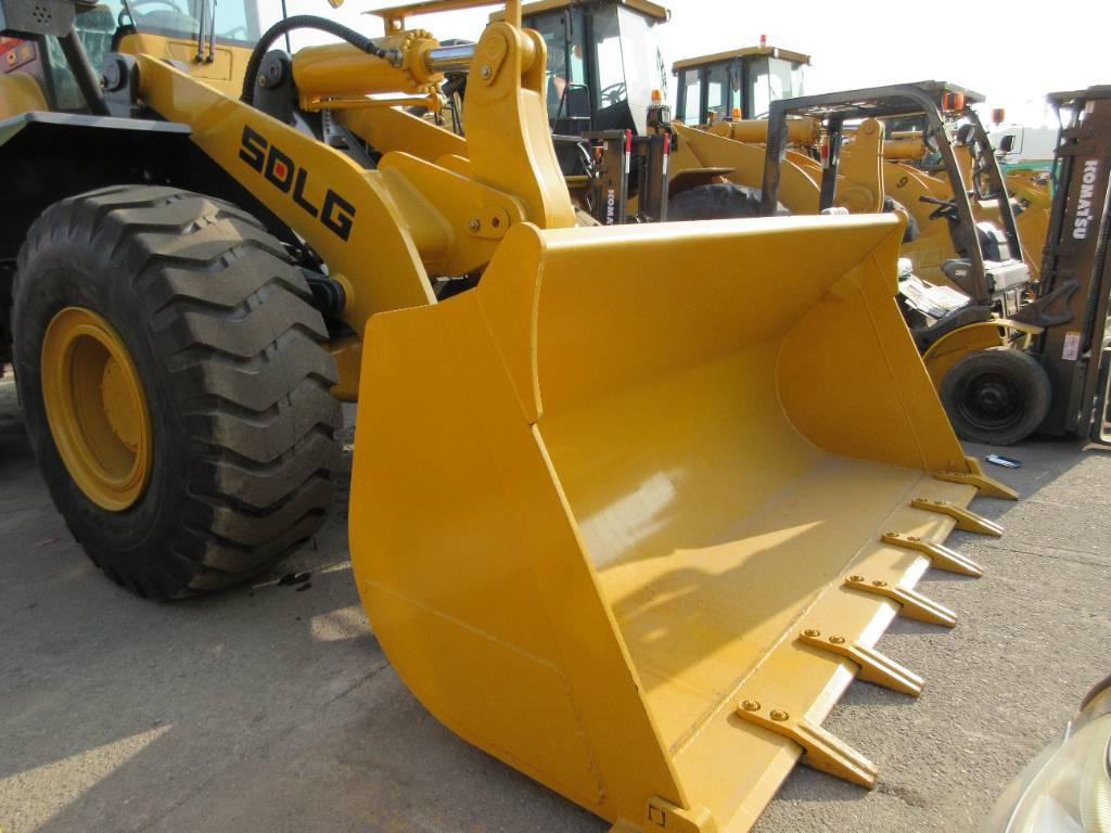 SDLG LG956L - Wheel loader: picture 2 SDLG LG956L - Wheel loader: picture 2