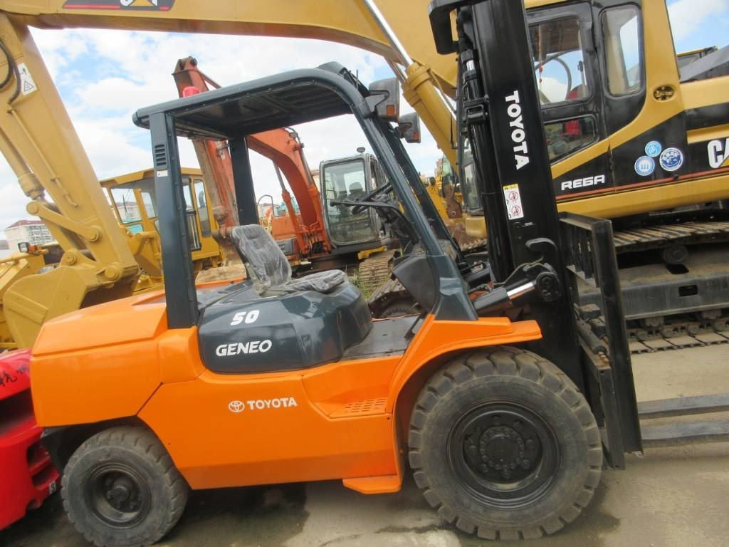 Toyota FD 50 - Diesel forklift: picture 3 Toyota FD 50 - Diesel forklift: picture 3