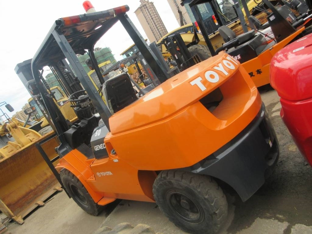 Toyota FD 50 - Diesel forklift: picture 4 Toyota FD 50 - Diesel forklift: picture 4