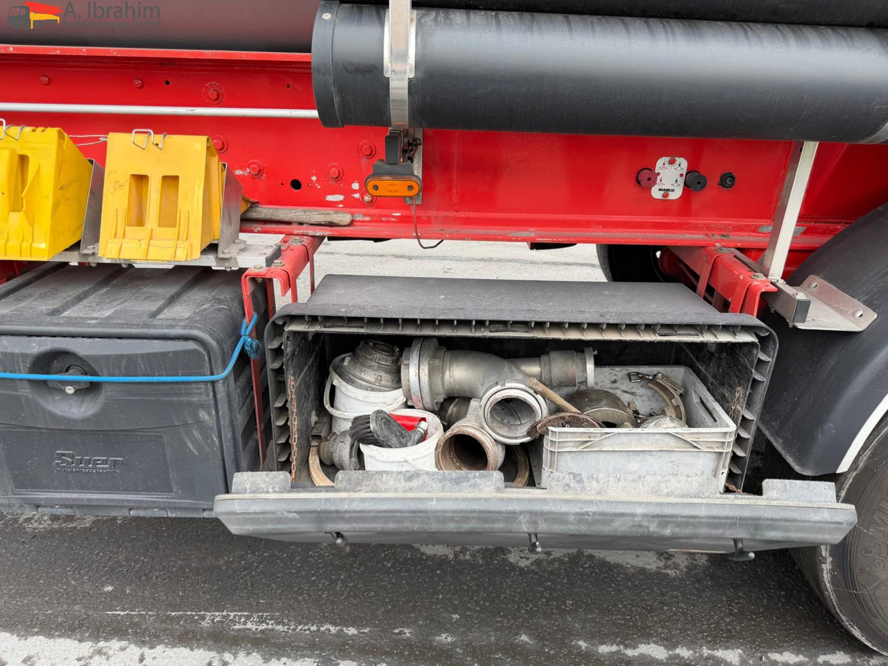 Feldbinder KIP 57.3 Kippsilo | 57 m³ | Scheibenbremse | 1 Kammer | 24V Hydr. - Silo semi-trailer: picture 4 Feldbinder KIP 57.3 Kippsilo | 57 m³ | Scheibenbremse | 1 Kammer | 24V Hydr. - Silo semi-trailer: picture 4