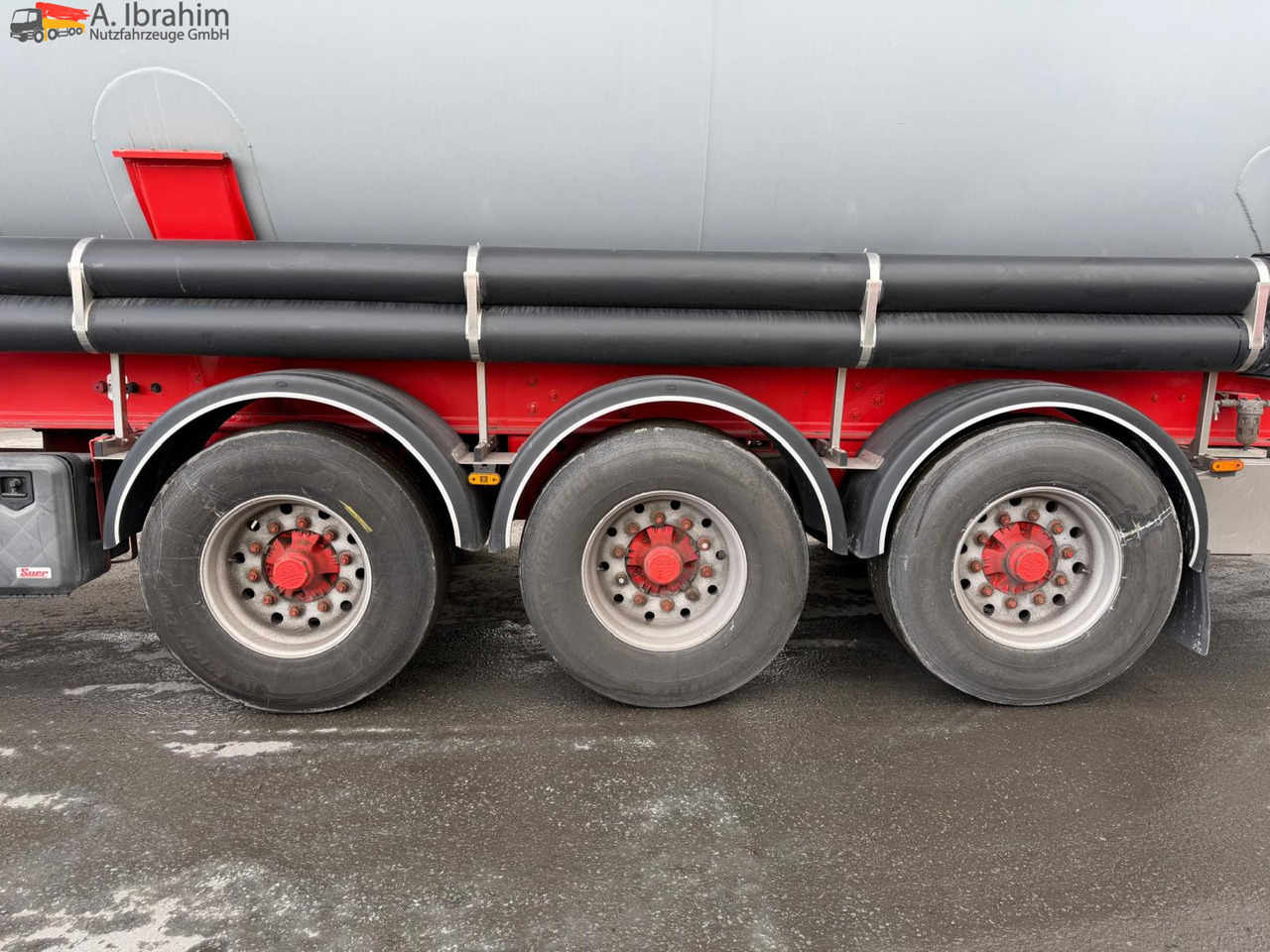 Feldbinder KIP 57.3 Kippsilo | 57 m³ | Scheibenbremse | 1 Kammer | 24V Hydr. - Silo semi-trailer: picture 5 Feldbinder KIP 57.3 Kippsilo | 57 m³ | Scheibenbremse | 1 Kammer | 24V Hydr. - Silo semi-trailer: picture 5