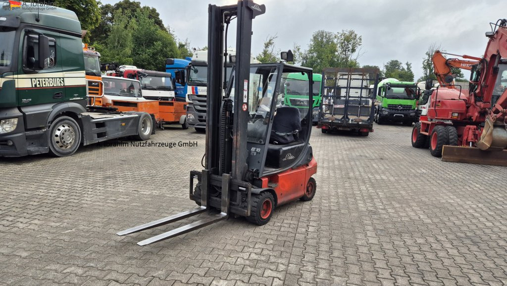 Linde E18 P Triplexmast Hubhöhe 6.60 m lt. Traglastdiagramm - Electric forklift: picture 1 Linde E18 P Triplexmast Hubhöhe 6.60 m lt. Traglastdiagramm - Electric forklift: picture 1