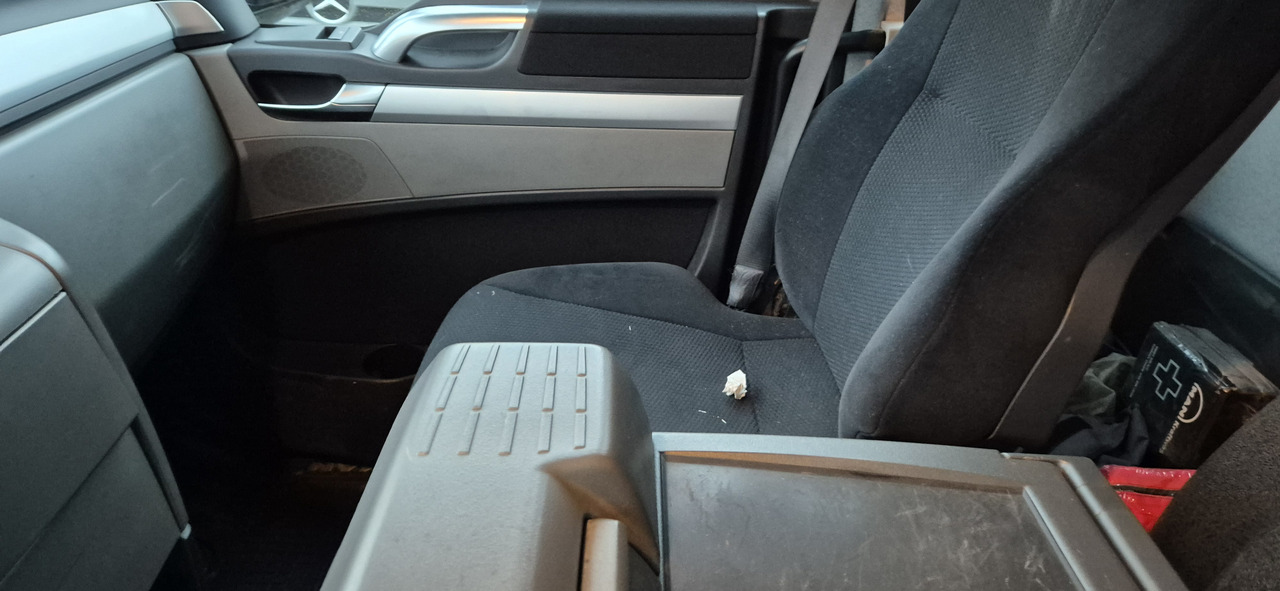 MAN TGS 26.440 PK 18001 L - Crane truck, Dropside/ Flatbed truck: picture 3 MAN TGS 26.440 PK 18001 L - Crane truck, Dropside/ Flatbed truck: picture 3