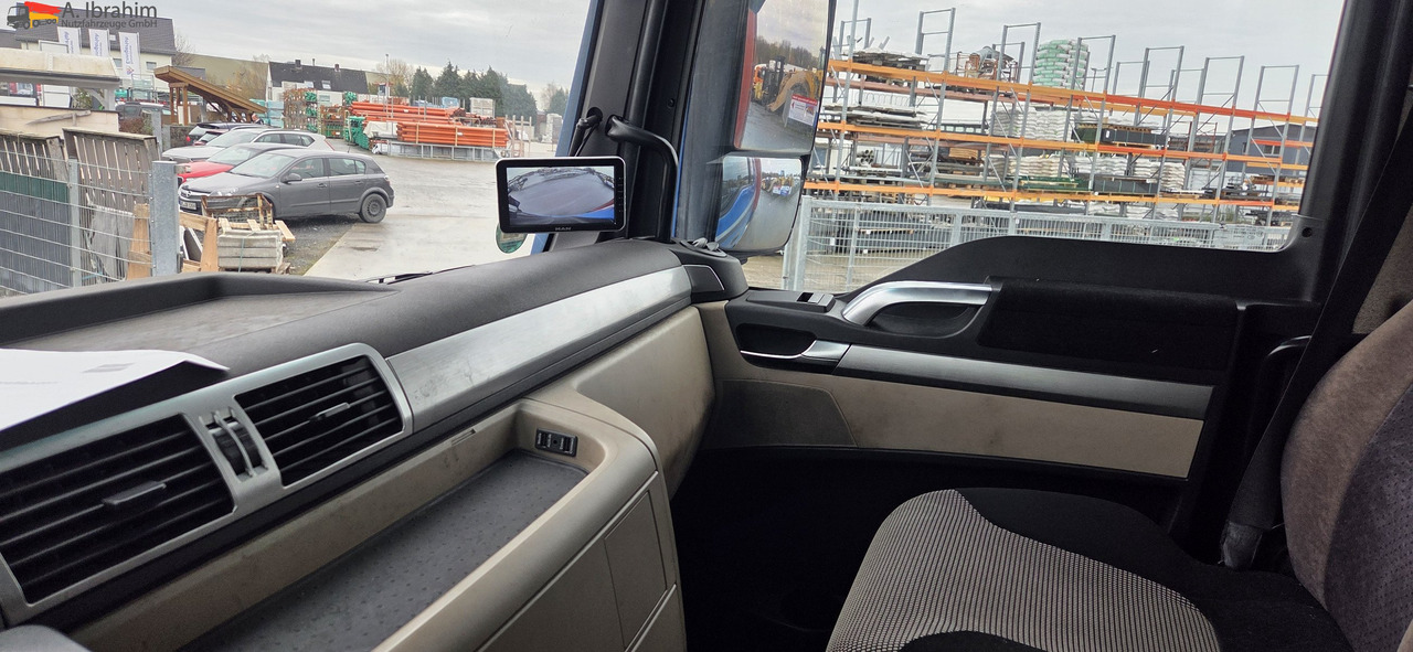 MAN TGX 26.460 6x2 | Lift-Lenkachse | Retarder | Klima | 2 x Vorhanden - Container transporter/ Swap body truck: picture 2 MAN TGX 26.460 6x2 | Lift-Lenkachse | Retarder | Klima | 2 x Vorhanden - Container transporter/ Swap body truck: picture 2