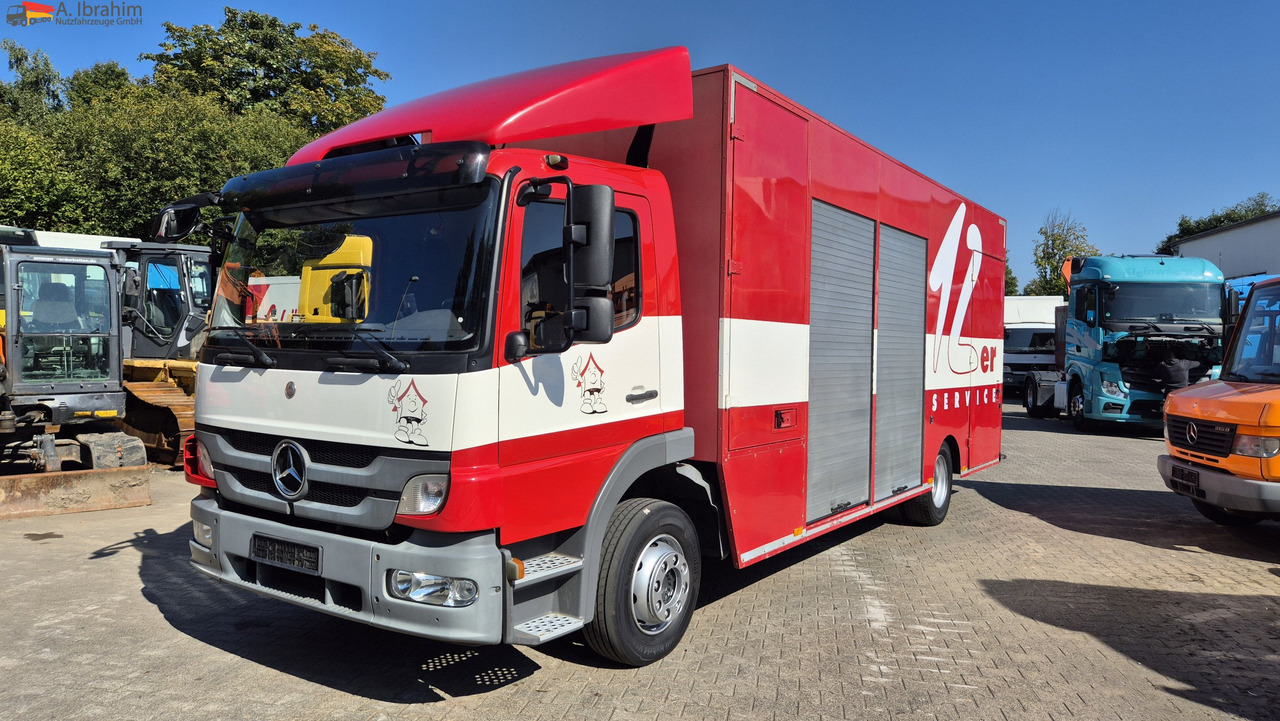 Mercedes-Benz 1222 Werkstattkoffer mit Regalsystem - Box truck: picture 1 Mercedes-Benz 1222 Werkstattkoffer mit Regalsystem - Box truck: picture 1