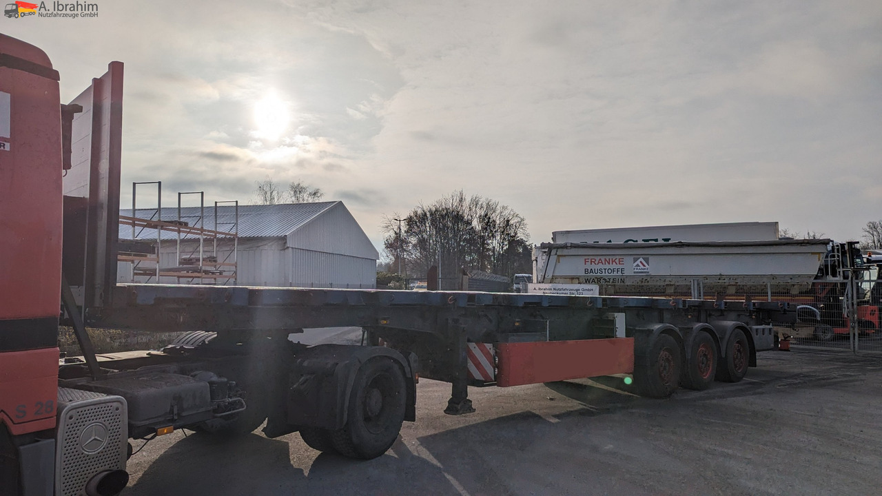 Meusburger MPS-3 Schräglader - Dropside/ Flatbed semi-trailer: picture 1 Meusburger MPS-3 Schräglader - Dropside/ Flatbed semi-trailer: picture 1