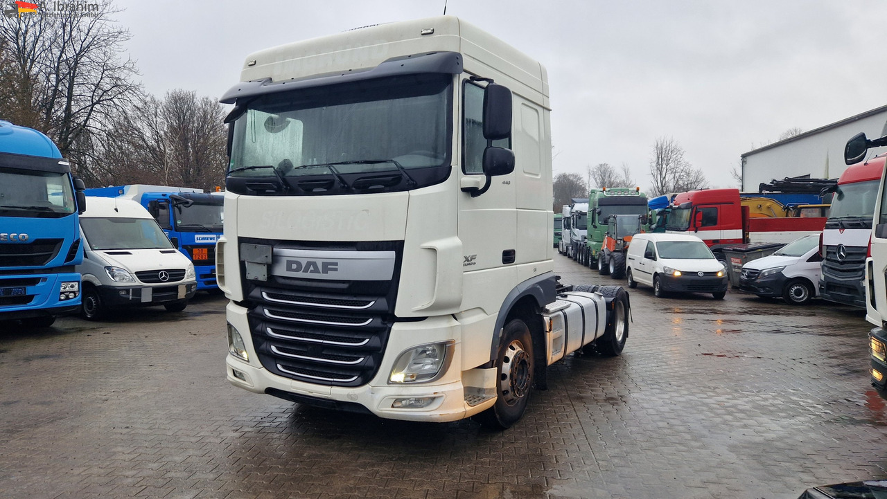 Daf XF440FT Spacecab, PTU für Kompressor - Tractor truck: picture 1 Daf XF440FT Spacecab, PTU für Kompressor - Tractor truck: picture 1