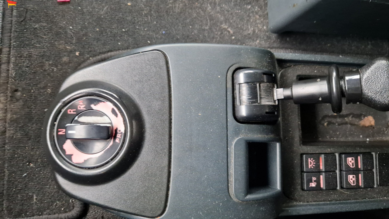 MAN 18.400 TGX Flachdach Retarder, Klima, 1 Bett, Kühlschrank - Tractor truck: picture 5 MAN 18.400 TGX Flachdach Retarder, Klima, 1 Bett, Kühlschrank - Tractor truck: picture 5