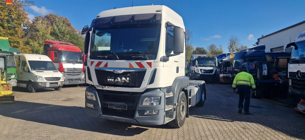 MAN TGS 18.400 PTO für Kompressor sehr sauber, 8x baugleich - Tractor truck: picture 1 MAN TGS 18.400 PTO für Kompressor sehr sauber, 8x baugleich - Tractor truck: picture 1
