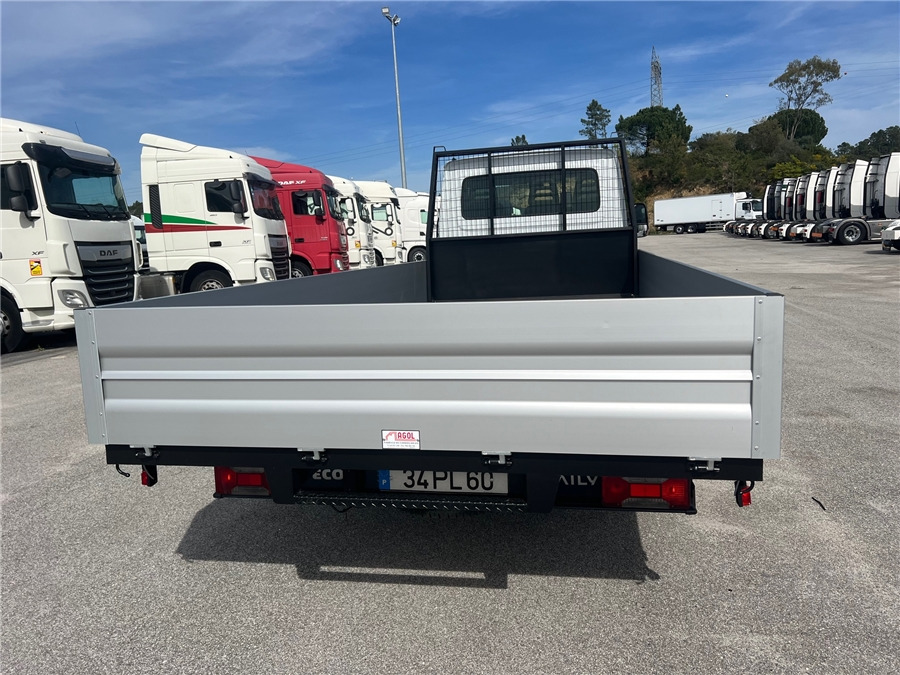 Iveco 35C17 - Open body delivery van: picture 5 Iveco 35C17 - Open body delivery van: picture 5