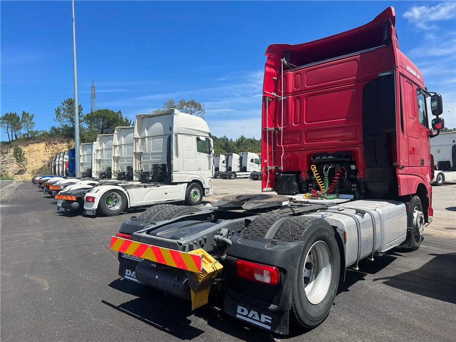 DAF XF 105 460 - Tractor truck: picture 3 DAF XF 105 460 - Tractor truck: picture 3