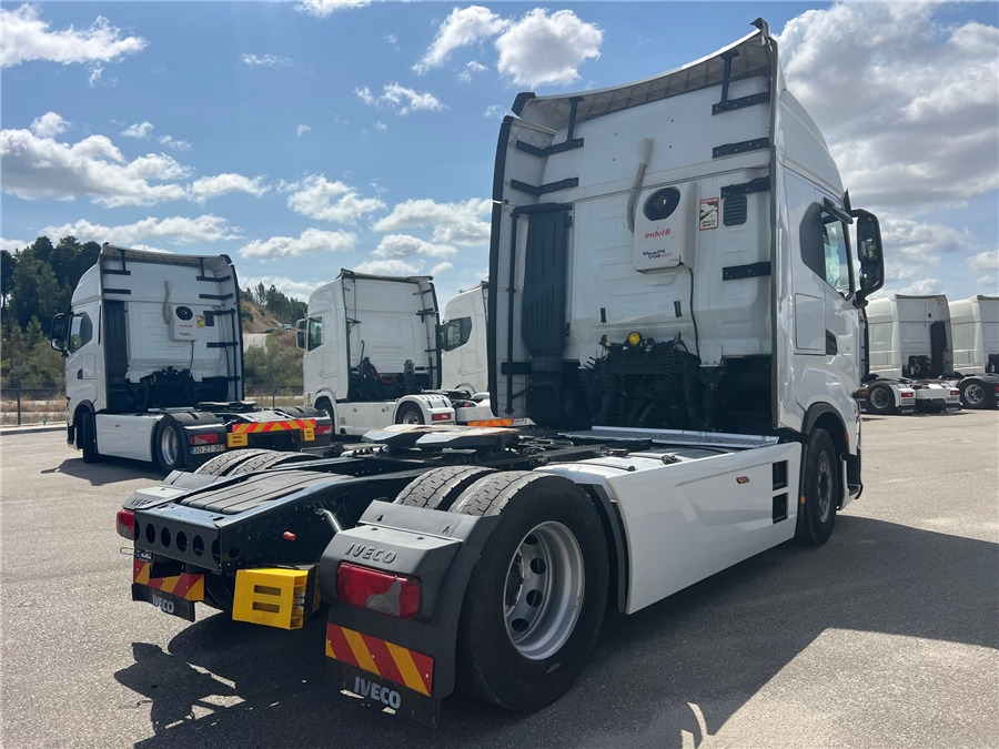 Iveco S-WAY 460 - Tractor truck: picture 4 Iveco S-WAY 460 - Tractor truck: picture 4