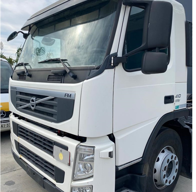 Volvo FM - Cab chassis truck: picture 2 Volvo FM - Cab chassis truck: picture 2