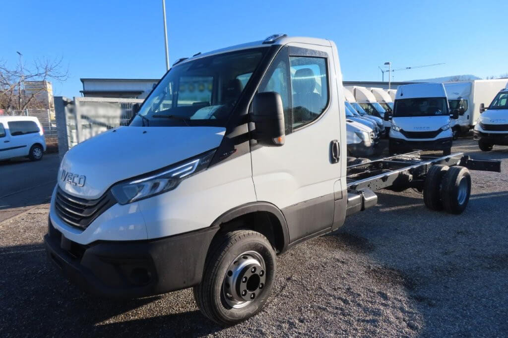 IVECO DAILY 72C18 - Commercial truck: picture 1 IVECO DAILY 72C18 - Commercial truck: picture 1