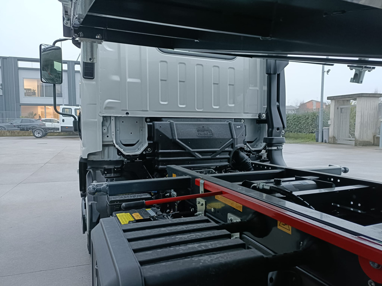 ISUZU M27 CABINA LARGA 3000 cc - Tipper van: picture 5 ISUZU M27 CABINA LARGA 3000 cc - Tipper van: picture 5